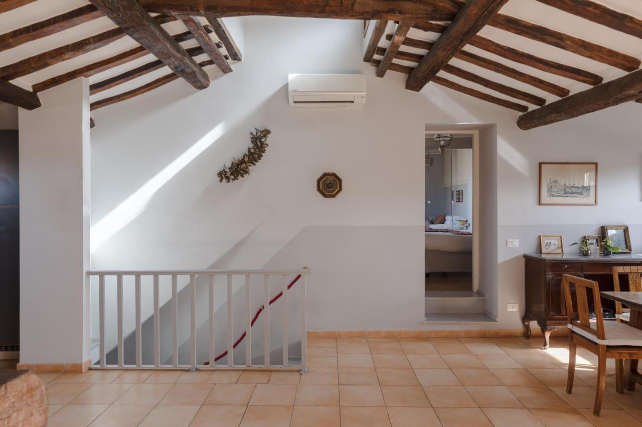 Amazing Penthouse With Terrace And Rooftop In Trastevere Rom Exterior foto