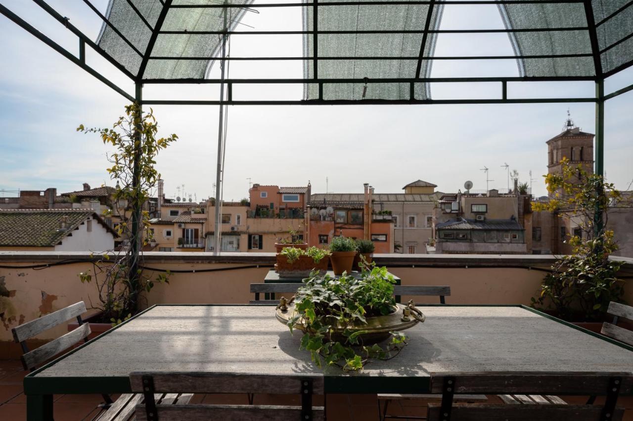 Amazing Penthouse With Terrace And Rooftop In Trastevere Rom Exterior foto