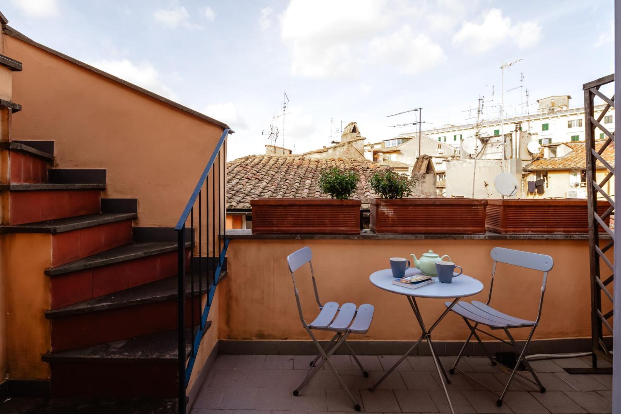 Amazing Penthouse With Terrace And Rooftop In Trastevere Rom Exterior foto